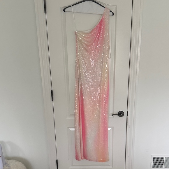 H Halston Tanya One-Shoulder Pink Sequin Dress - Picture 3 of 5